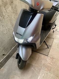 Metro T9 Pro Electric scooter