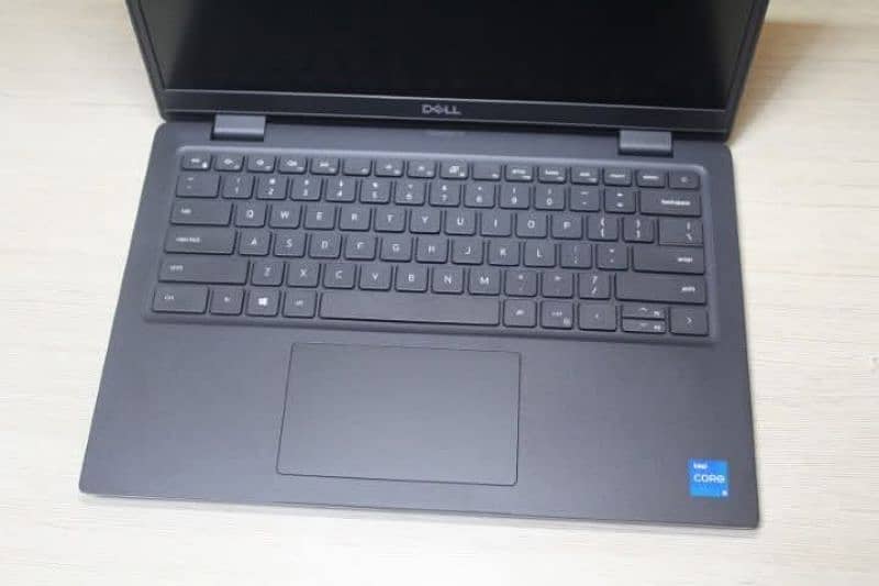 11th Gen Dell Core i5 Full HD 1080p 4HRS + Backup 256GB SSD M2 2