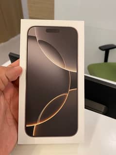 iPhone 16 Pro Max 256Gb naturl Titanium 10/10