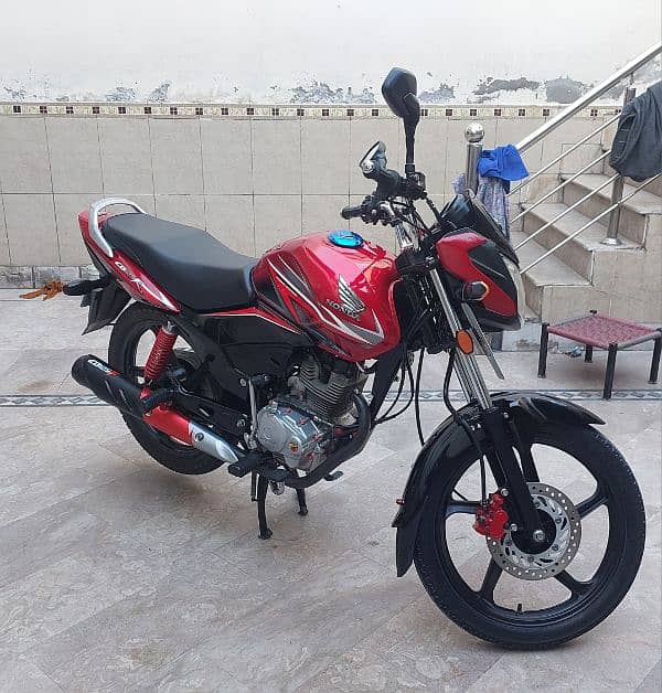 Honda cb125f 2