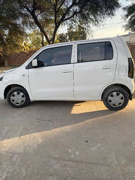 Suzuki Wagon R 2016 1