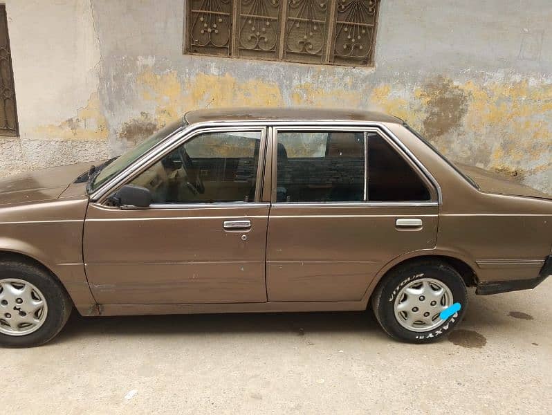 Nissan Patrol 1985 2