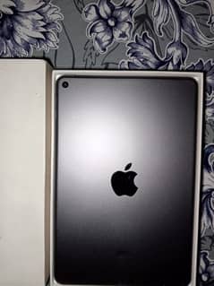 Ipad mini 5 Tablet New Condition good working Urgently Sale