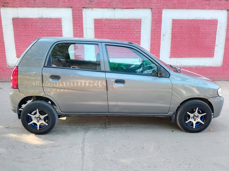 Suzuki Alto 2012 5