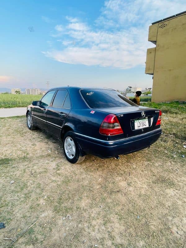 Mercedes C180 4