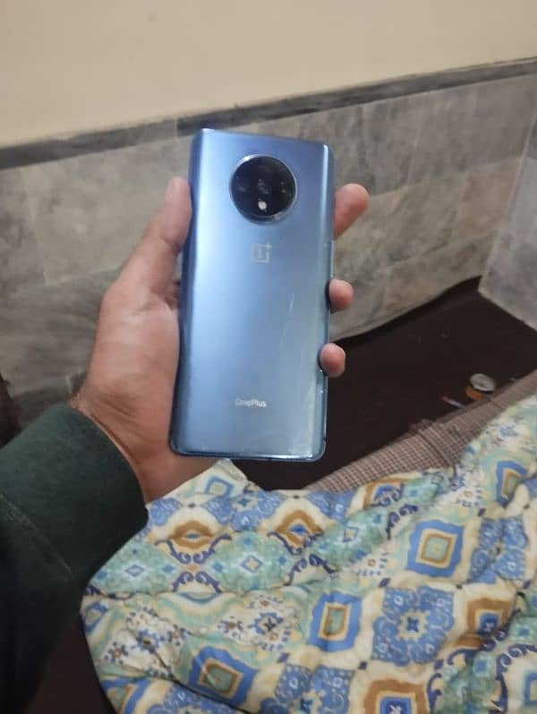 oneplus 7T 8/128 6