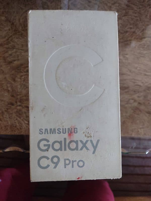 Samsung c9 pro 0