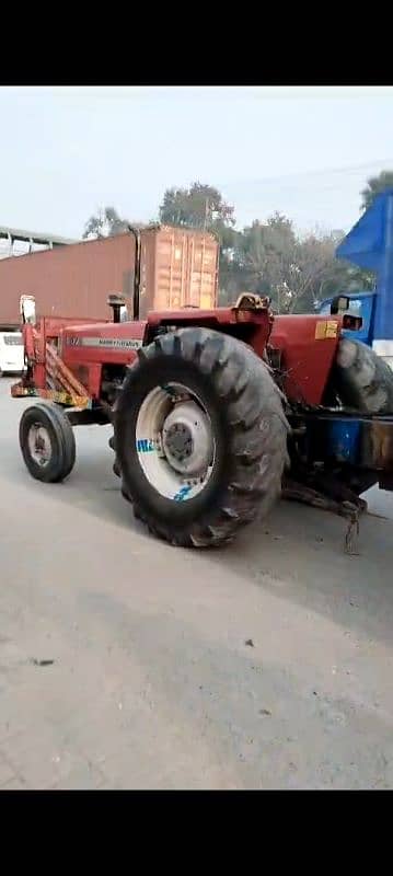 Massey Ferguson MF375 5