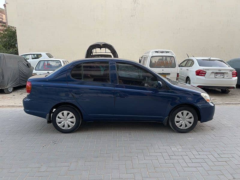 Toyota Platz 2005 5