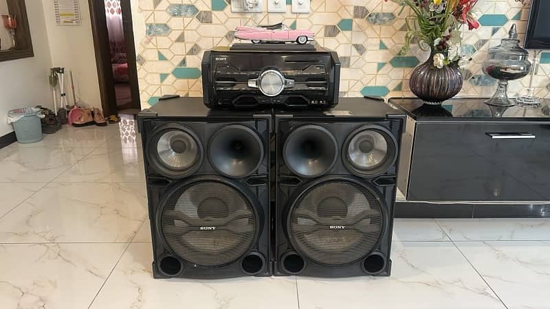 speakers 0