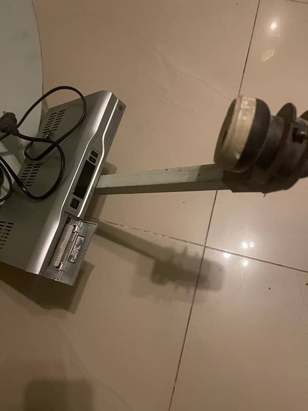 ZENEGA DISH TV BOX AND DISH ANTENNA WITH LNB 0