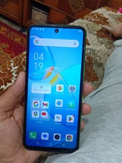 Infinix Hot 12