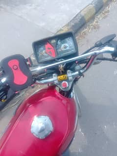 Road Prince 125 sale first hand use all docomtns clear hai .