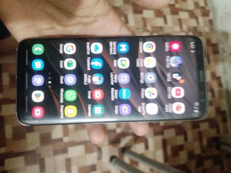 Samsung s8 with box 1