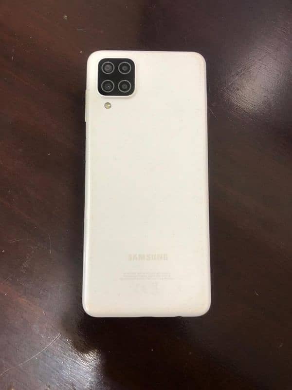 samsung A12 4 64 4