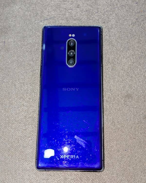 Sony Xperia 1 5