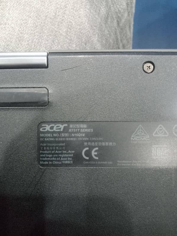 Acer chromeBook 752  4gb / 32gb 1