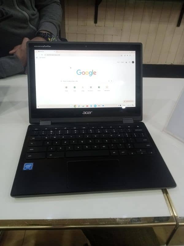 Acer chromeBook 752  4gb / 32gb 2