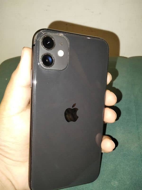 iPhone 11 (Urgent Sale) 3