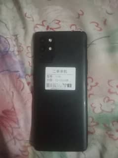 OnePlus 9pro 9r 8t avabile 3 pese