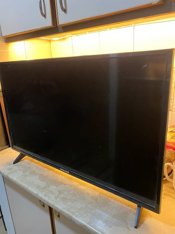 samsung 32inch lcd 1