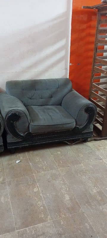 sofa set 10/8 0