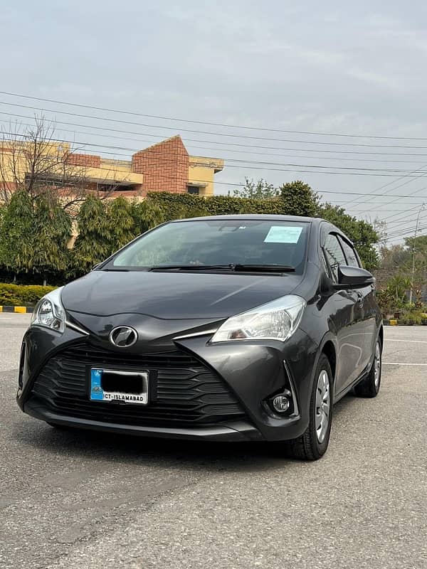 Toyota Vitz 2018 4