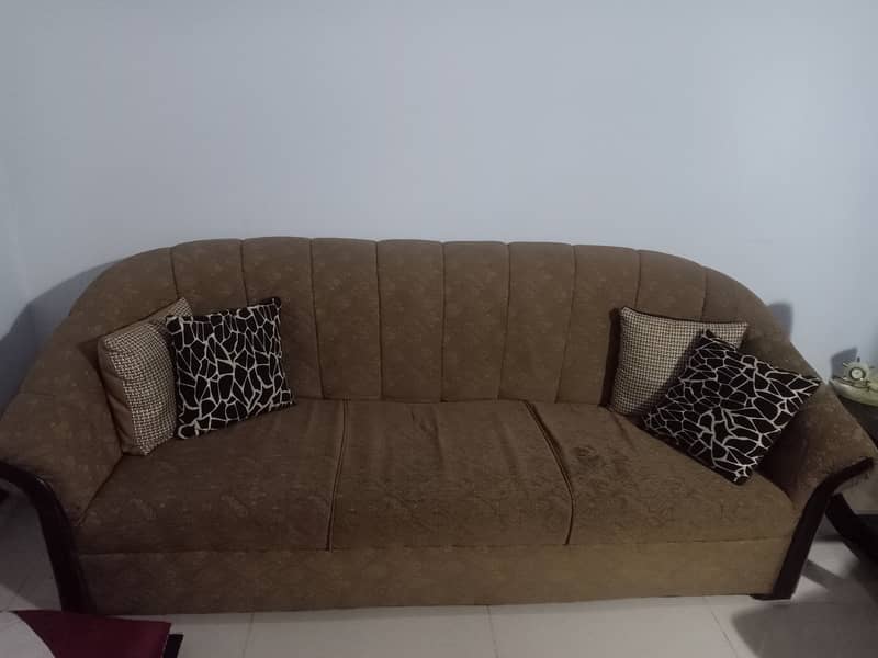 Sofa set 0