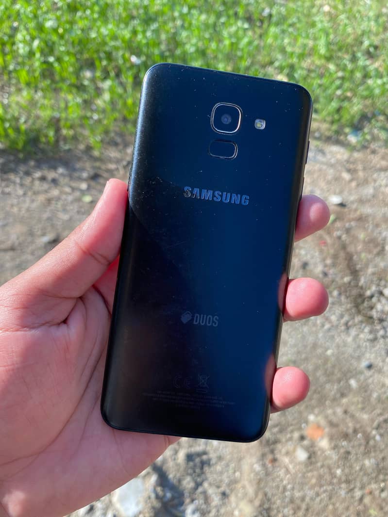 Samsung Mobile J6 2018 1