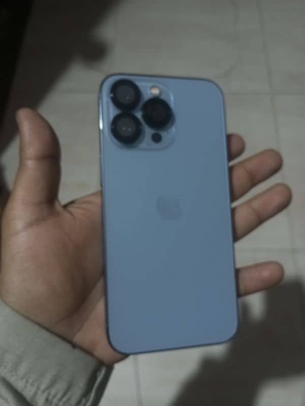 iphone 13 pro 2