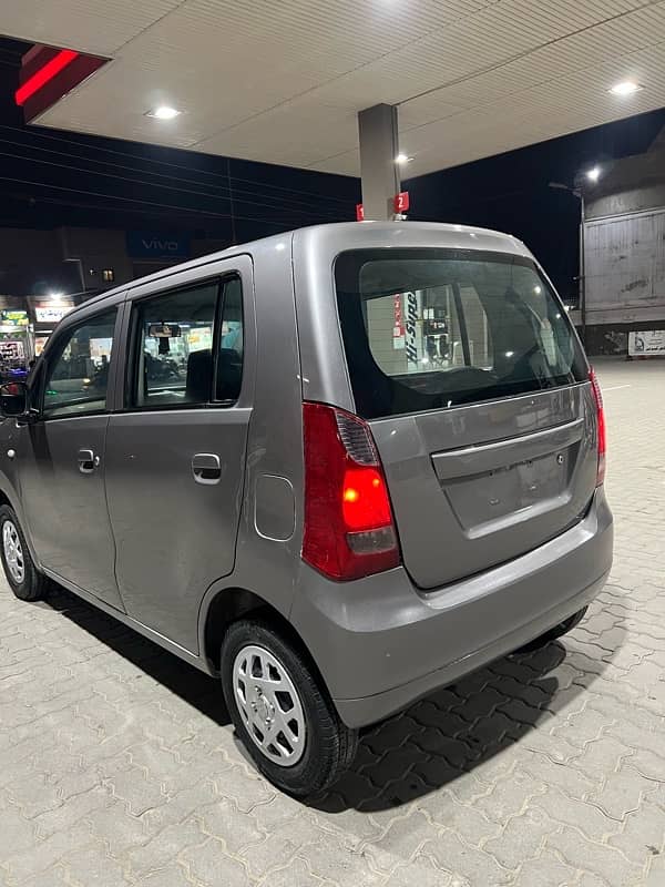 Suzuki Wagon R 2017 19