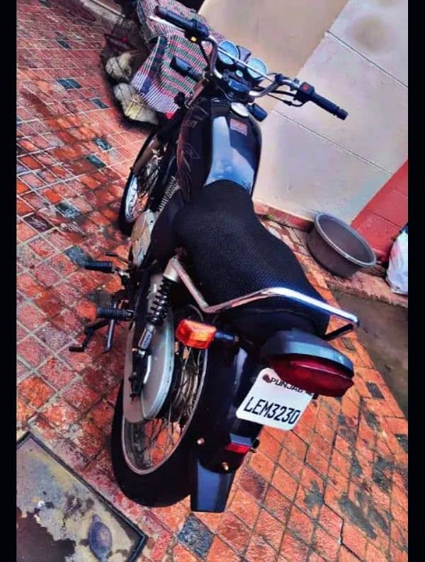 suzuki GS 150 for sale 3