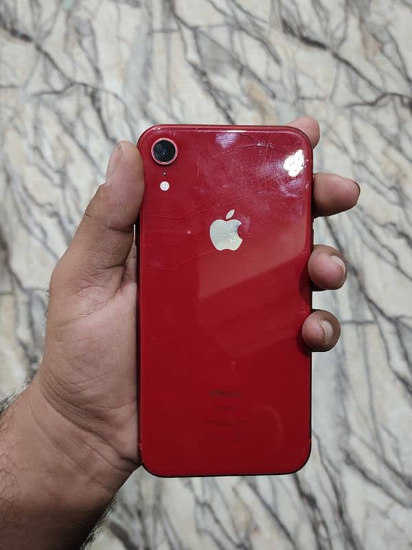 i phone xr 64gb 7