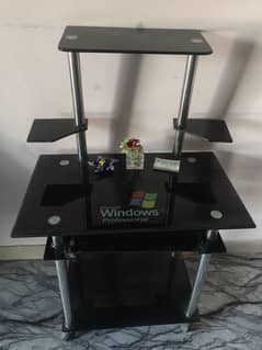 Computer table