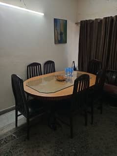 six chairs wt table