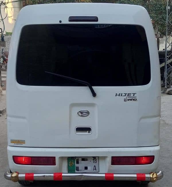 Daihatsu Hijet 14/18 7