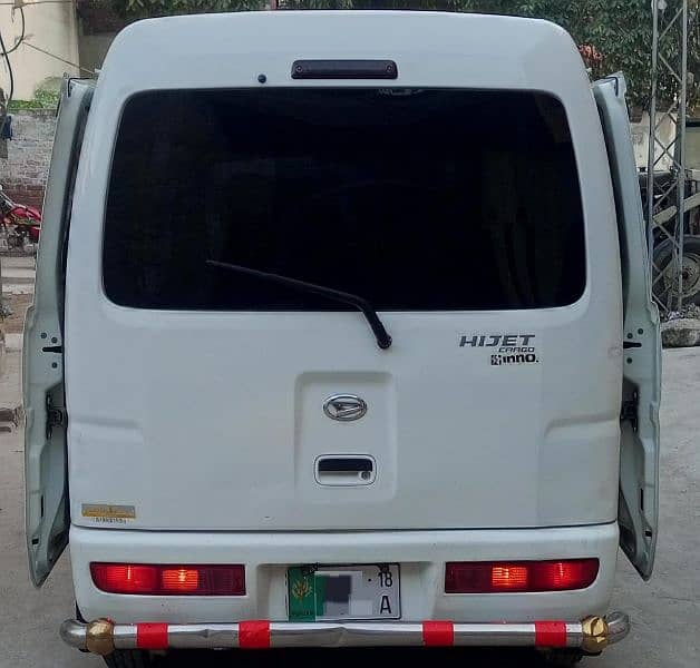 Daihatsu Hijet 14/18 14