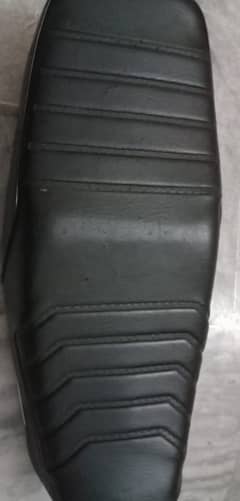 honda 125 seat.