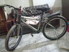 bicycle new urgent sale 03157360256