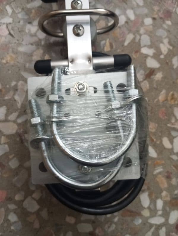 Yagi Antenna 2.4GHz (25dbi) Wifi Antenna RP-SMA 3
