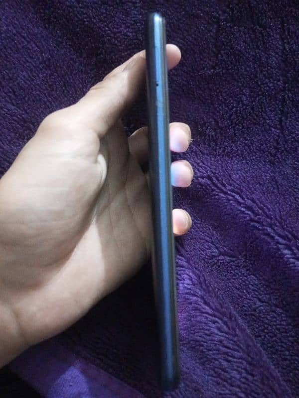 Realme C17 mobile 1