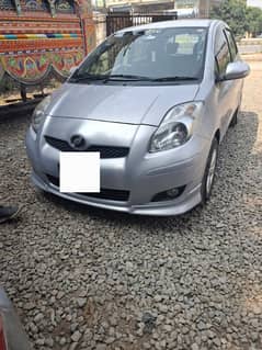 Toyota Vitz 2007