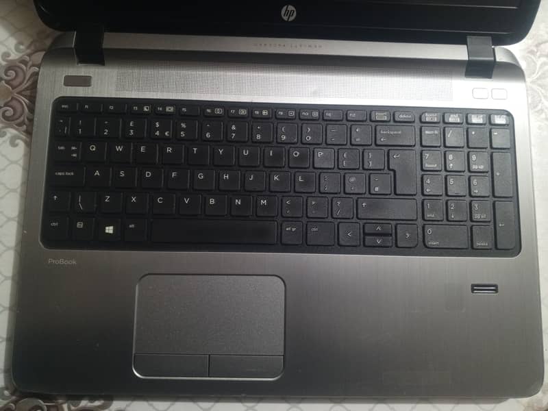 Hp core i5 4th Gen - 4GB RAM 128GB SSD - 15.6" Display - Numpad 1