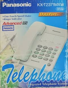 Telephone set for sale