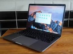 apple macbook pro 2017(late) with box