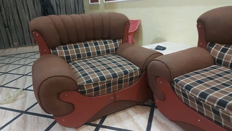 5 Seater Sofa Set 0