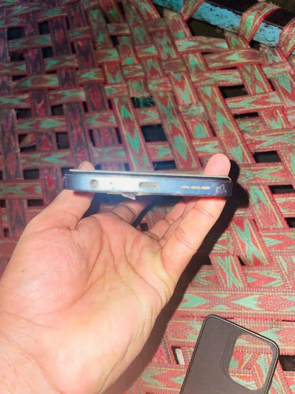 Infinix hot 30i 6