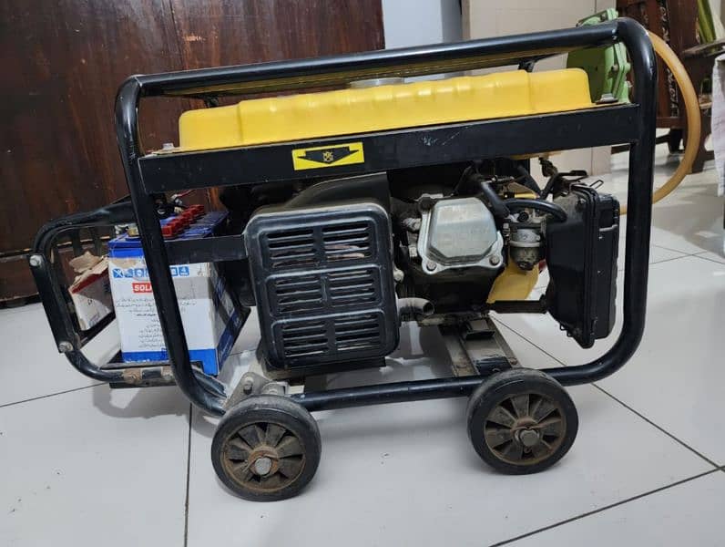 I'm selling a generator 2