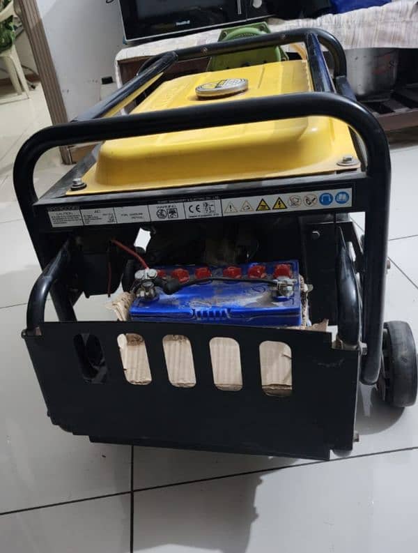 I'm selling a generator 3
