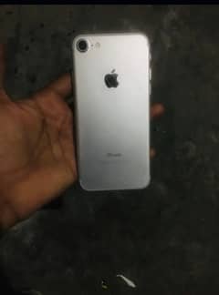 iphon 7 32gb bypaas whatsap 03249775018